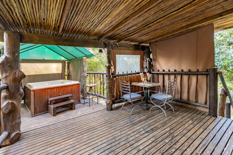 Tranquil Nest - Francolin Chalet